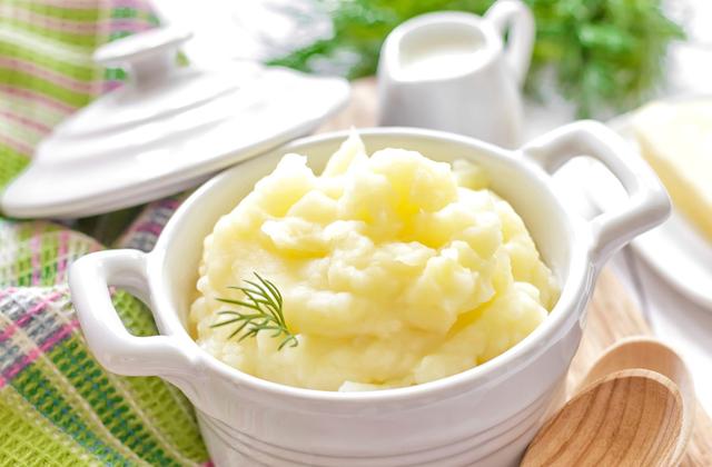 Purée de pommes de terre de mon enfance - Photo par 750g