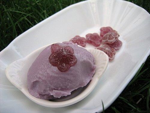 Glace à la violette - Photo par simonet
