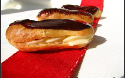 Petits éclairs à la crème pâtissière et à sa ganache chocolat - Photo par recettesceci