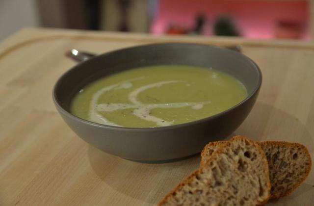 Soupe pommes de terre et poireaux - Photo par Chef Damien