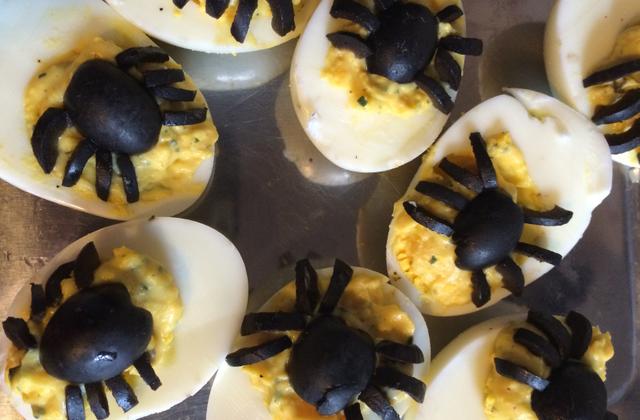 Oeufs mimosa d'Halloween - Photo par la cuisine de juju