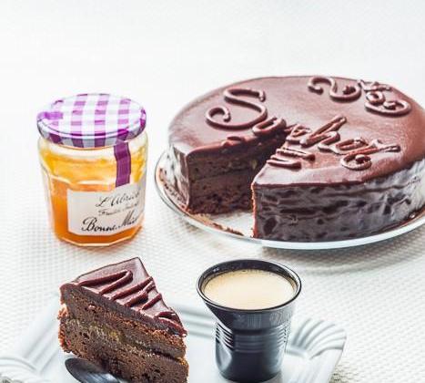 Recette Sacher Torte A La Confiture D Abricots Bonne Maman 750g