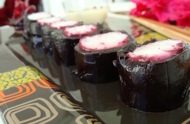 Sushi fruits rouges hibiscus sauce ivoire tonka - maclarelisa