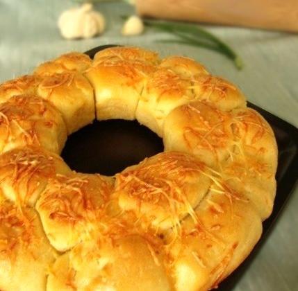 'Monkey bread' au fromage et à l'ail de Lomagne - larik_malasha