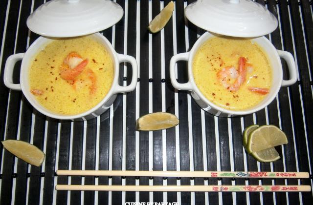 Soupe thaï aux crevettes, lait de coco et curry - Photo par cuisine et partage