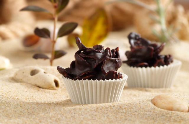 Roses des Sables aux flocons de maïs et chocolat noir - Photo par tikico