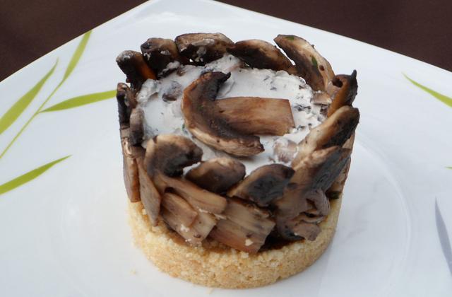 Charlotte aux champignons comme un cheese-cake - Photo par Annick