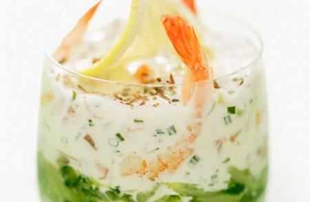 Verrines crémeuses aux grosses crevettes et aux courgettes - Photo par Philadelphia