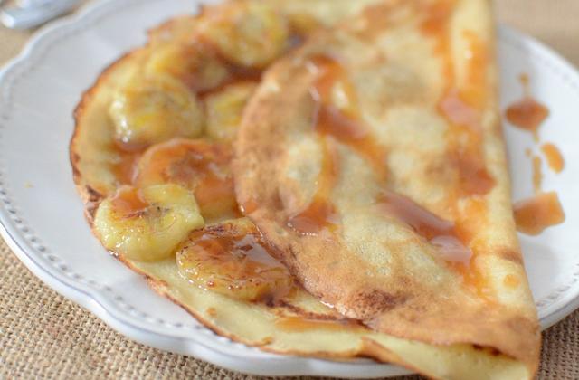 Crêpes à la bière et sauce caramel à la bière - Photo par Nadia Paprikas