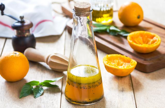 Vinaigrette à l'orange pour laitue - Photo par 750g