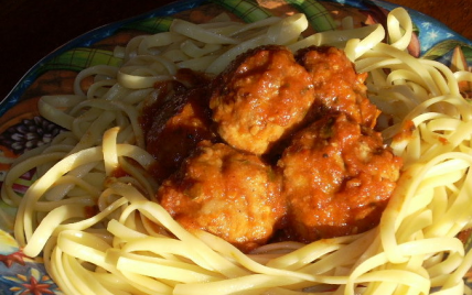 Boulettes de viande aux linguini - Photo par La soupe à la citrouille