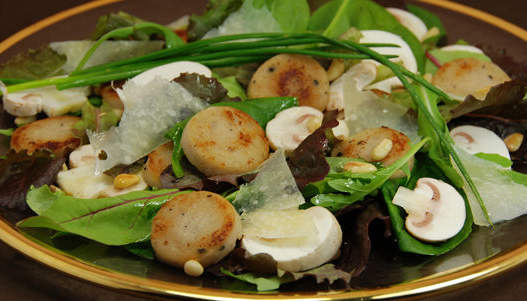 Salade de fête gourmande - Photo par gneboi