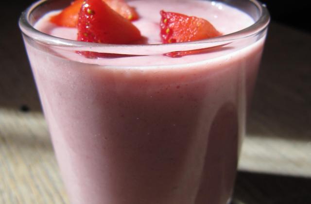 Fraises au lait de coco et dattes - Photo par membre_242444