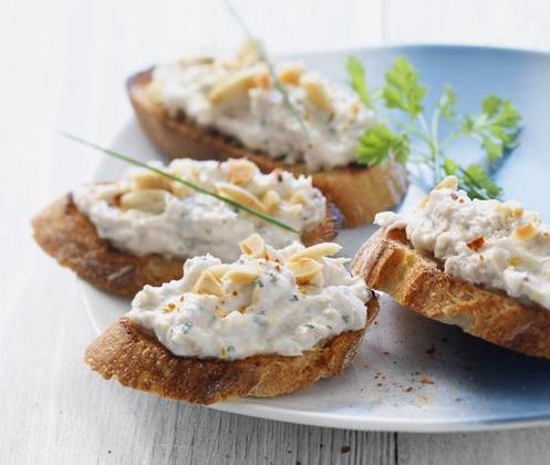 Rillettes de thon au St Môret® - Photo par Quiveutdufromage.com