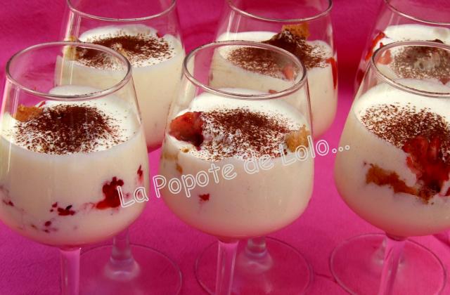 Tiramisu rose et fraises - Photo par lapopotedelolo