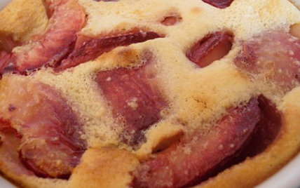 Clafoutis aux pêches de vigne - Photo par chocolt