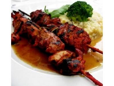 Brochettes de poulet et figues marinées au cognac - Photo par sandrieG