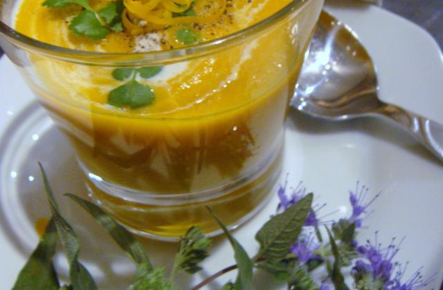Velouté de carottes, gingembre et oranges - Photo par Epices & Moi