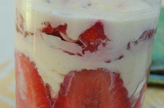 Tiramisu fraises basilic - Photo par supertouillette
