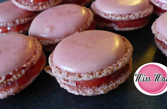Macarons fraise Tagada traditionnels - Photo par heygaelle