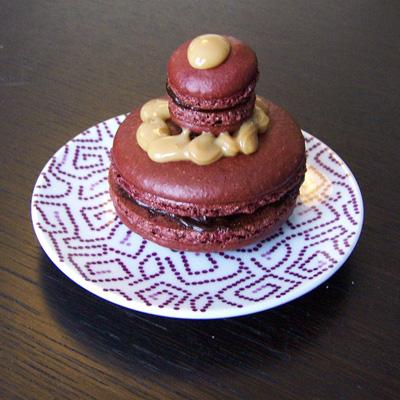 Religieuses de macarons aux chocolats - Photo par poune