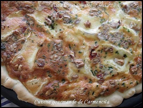 Pizza au Brie et tomates séchées - Carmen