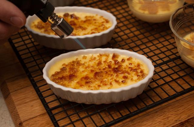Crème brûlée à la vanille comme chez maman - Photo par lapopotedelolo
