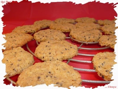 Cookies au sésame noir & gingembre confit - Photo par chouya