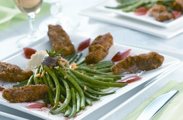 Mini viennoises de veau sur tombée de haricots verts - Photo par Cassegrain