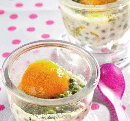 Oeuf cocotte au Comté et petits pois - Photo par Comté