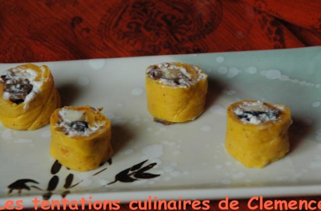 Makis de potiron, mousse de roquefort, champignons et pommes - tentat