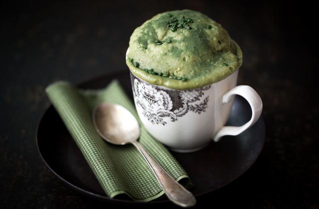Mug cakes au thé matcha - Photo par CNIEL - Les produits laitiers
