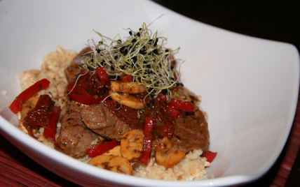 Agneau délicieusement diététique au wok - Photo par wouterj