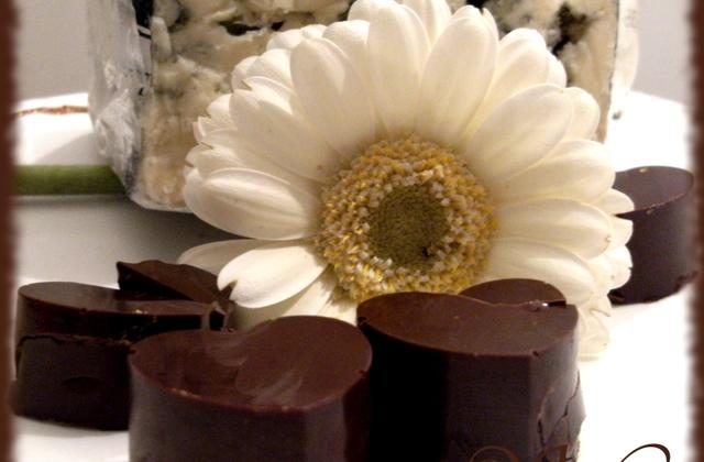 Chocolats, coeur au Roquefort - Photo par Blog d'Elisa