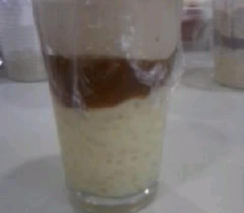 Verrine de riz au lait à l'orange et crémeux au caramel - Photo par chicheportiche