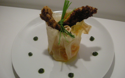 Petit pôt croustillant de carottes et ses finger mouillettes de poulet en croûte de noisettes et de parmesan - Photo par aronch
