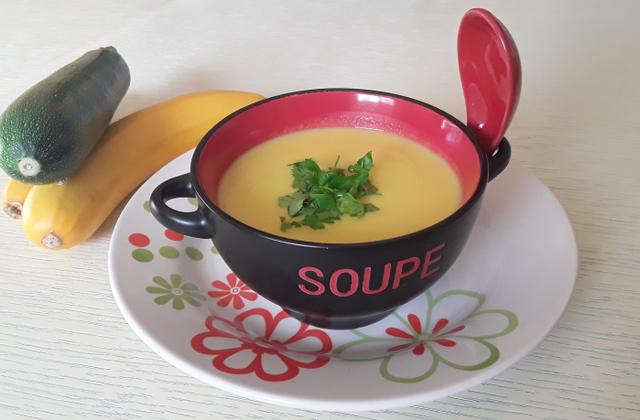 Velouté de courgettes allégé - Photo par Dany33