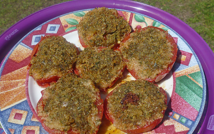 Tomates à la provençale à l'échalote et cuites au barbecue - Photo par sylvieJWz