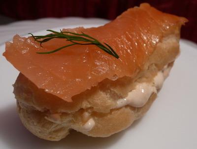 Mini éclairs au saumon - Photo par Charlotine - Les Yeux plus gros que le Ventre