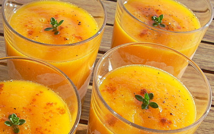 Soupe glacée carottes, ananas et cumin   - Photo par La soupe à la citrouille
