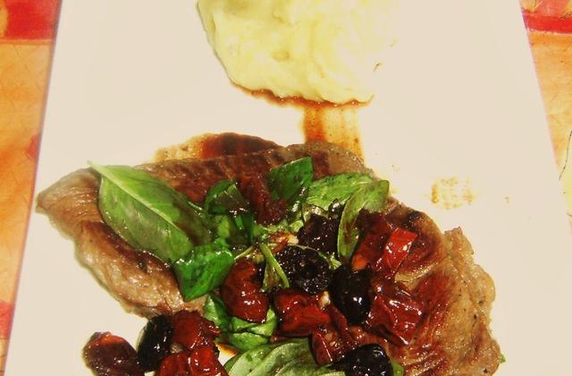 Sauté de bœuf aux olives et tomates séchées - lamuseg