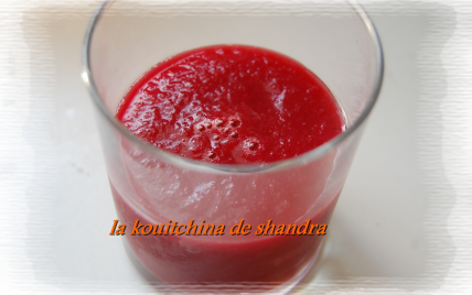 Smoothie betteraves - Photo par shandr