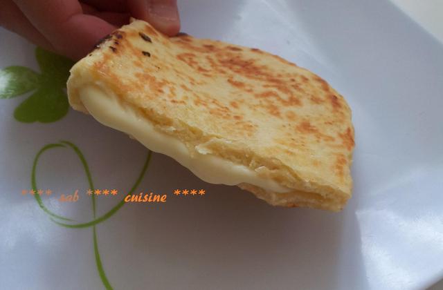 Cheese naans au fromage - Photo par sabsai