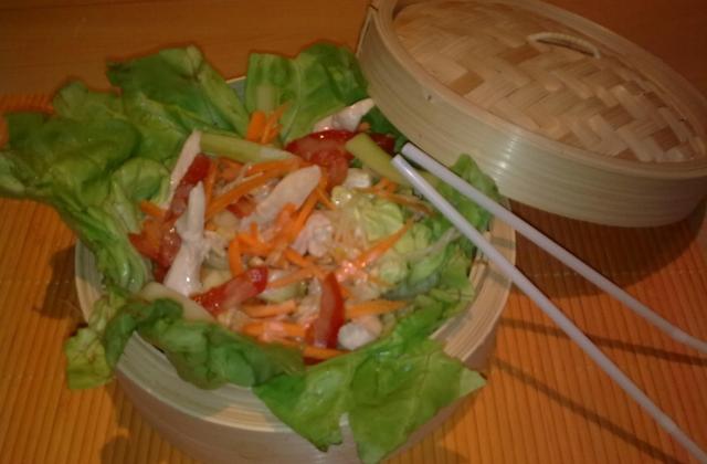 Salade de poulet chinoise - Photo par oumowayss