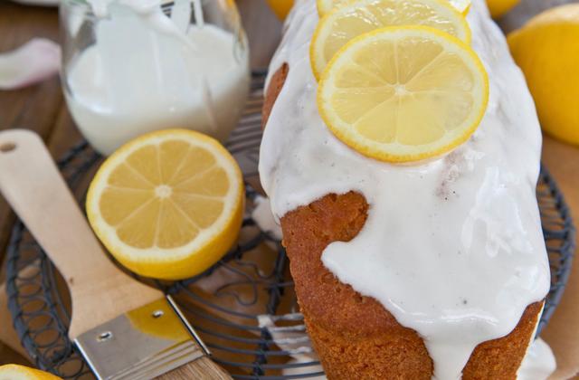 Cake au citron avec glaçage - Photo par 750g