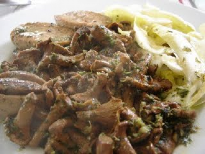 Animelles en persillade aux girolles - Photo par Marie-France