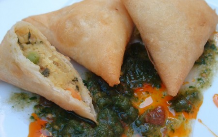 Samosas aux légumes - Photo par pankaj