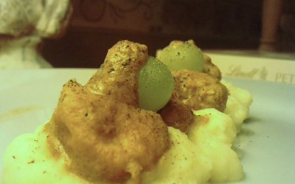 Colombo de poulet, quenelles de purée à la muscade et son jus de raisins balsamique et miel - membre_253534