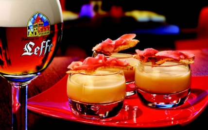 Velouté de topinambour au goût de jambon - Photo par Leffe