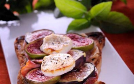 Tartine au chèvre chaud - Photo par Francine
